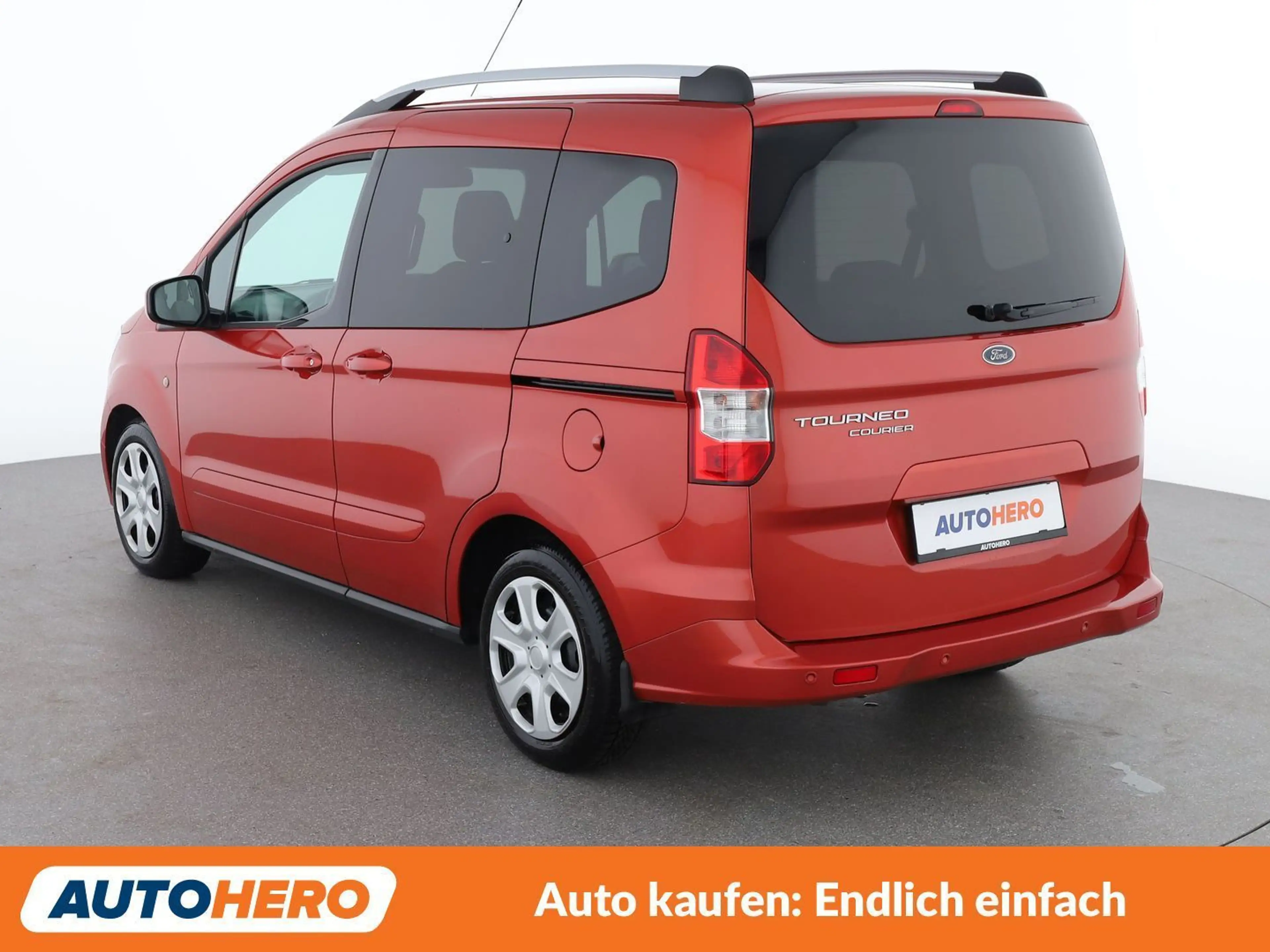 Ford Tourneo 1.5 TDCi Titanium — photo 4