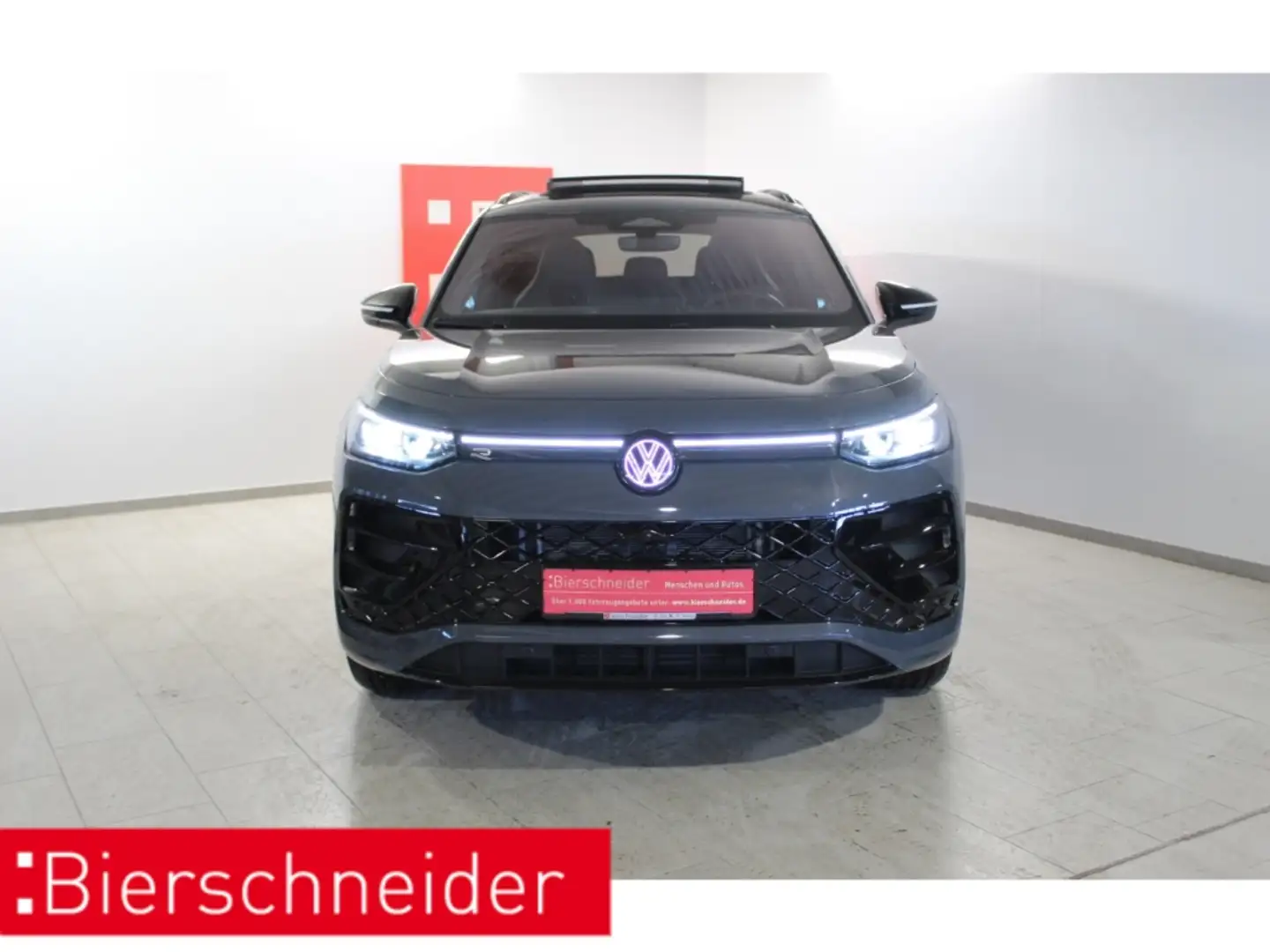 Volkswagen Tayron 2.0 TDI DSG 4Mo. 2x R-Line Black Style 20 MATRIX P Grau - 2