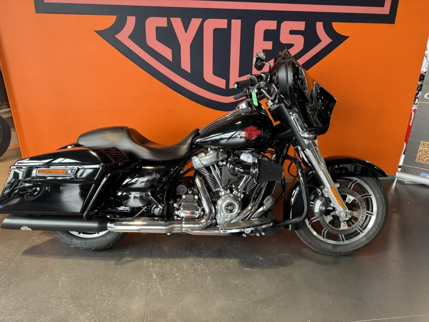 Harley-Davidson Tour Electra standard Noir - 1
