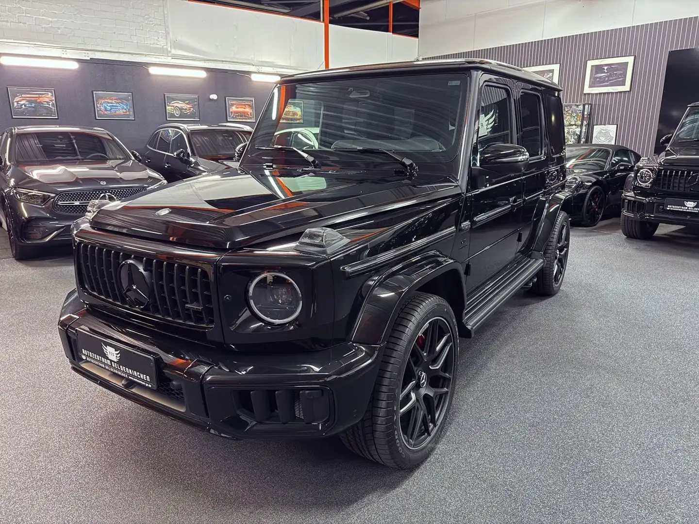 Mercedes-Benz G 63 AMG SUPERIOR/NIGHT/MASSAGE/MULTIBEAM/AHK/22 Schwarz - 1