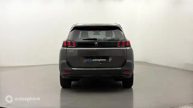 Peugeot 5008 view 6