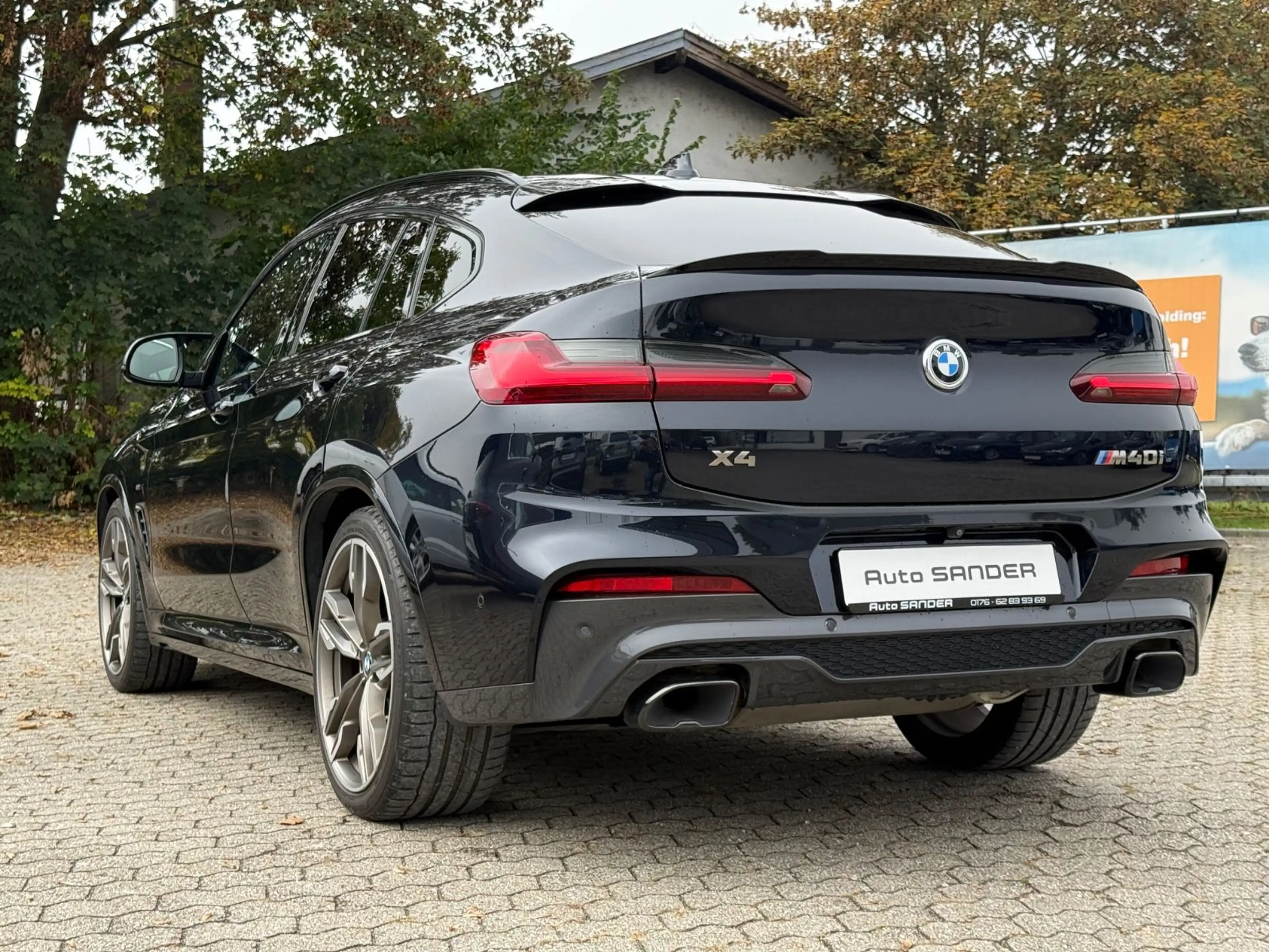 BMW X4 M40 i PANO LEDER HUD LED AHK H&K DAB — photo 4