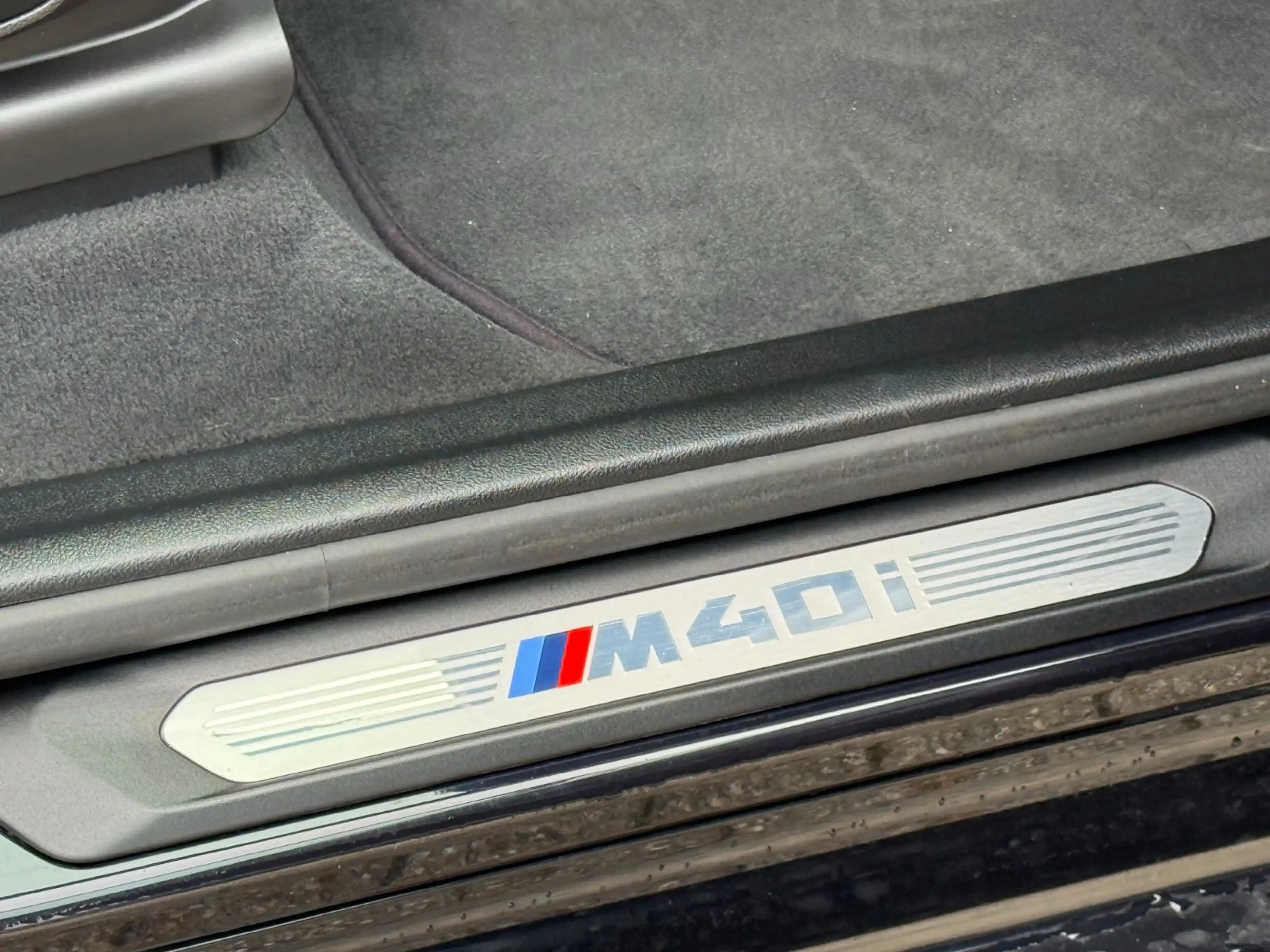 BMW X4 M40 i PANO LEDER HUD LED AHK H&K DAB — photo 29