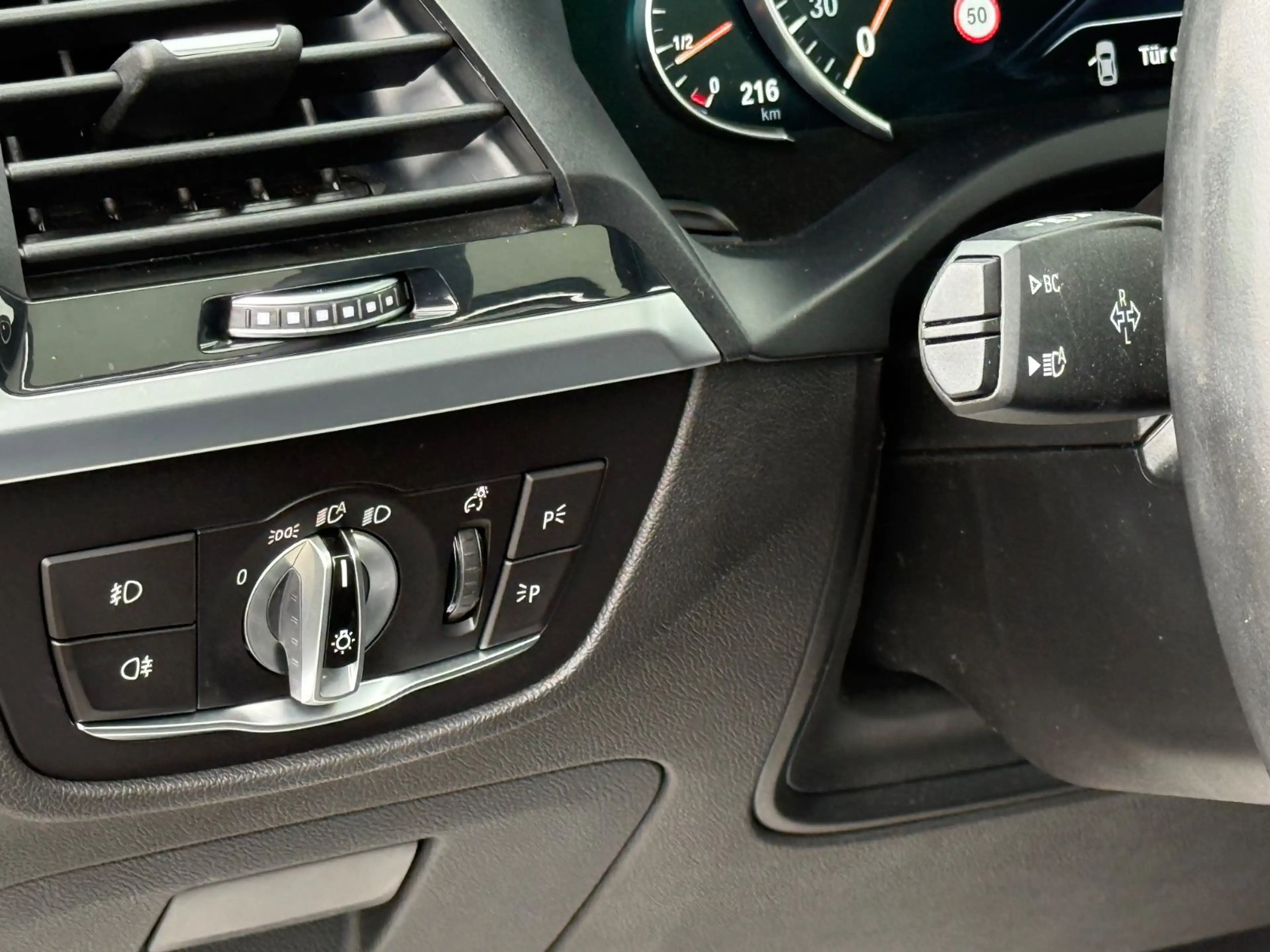 BMW X4 M40 i PANO LEDER HUD LED AHK H&K DAB — photo 20