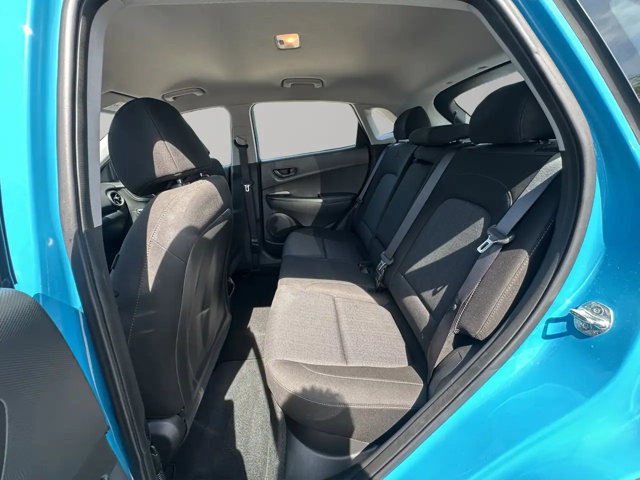 Hyundai KONA снимка Hyundai KONA