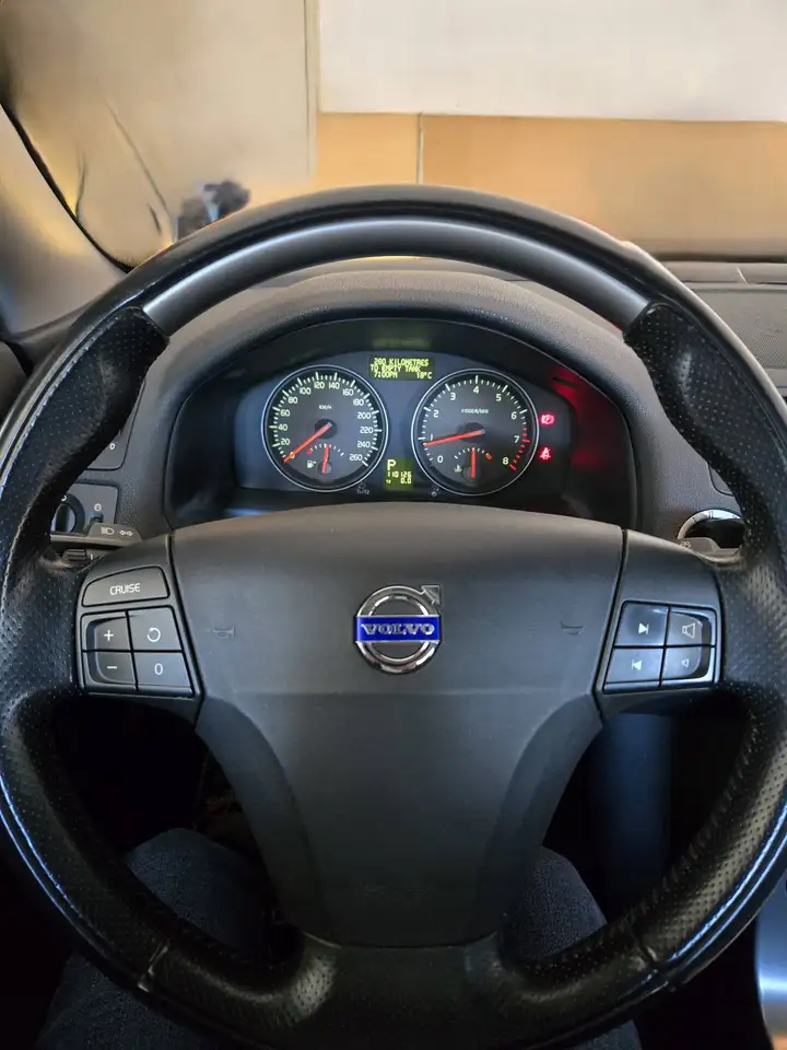 Volvo C70 снимка Volvo C70