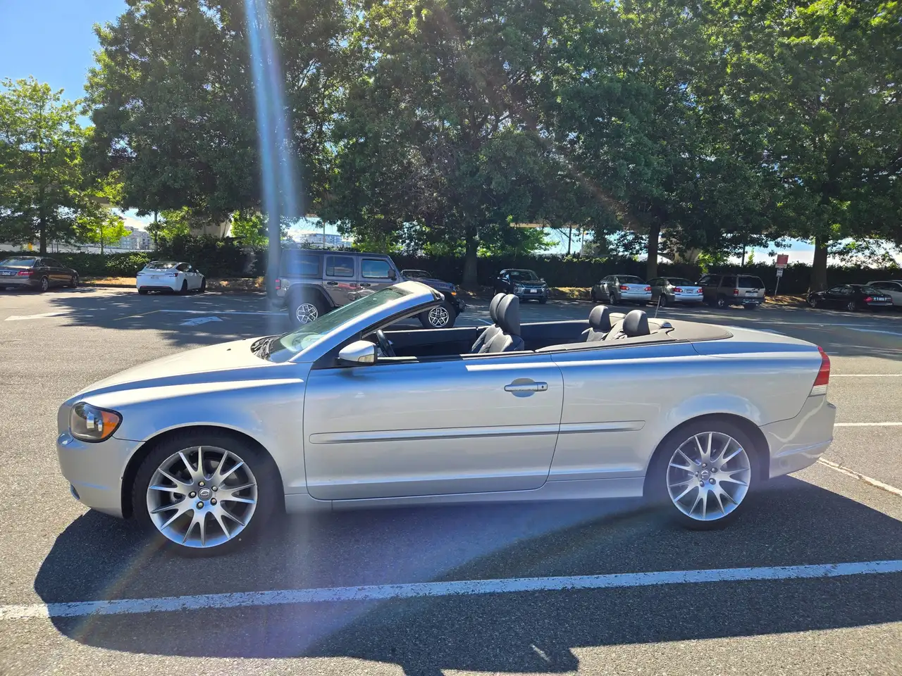 Volvo C70 снимка Volvo C70