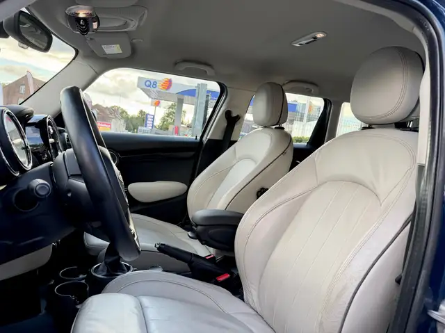 MINI Hatch view 8