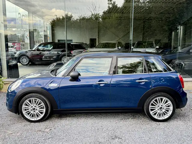 MINI Hatch view 4