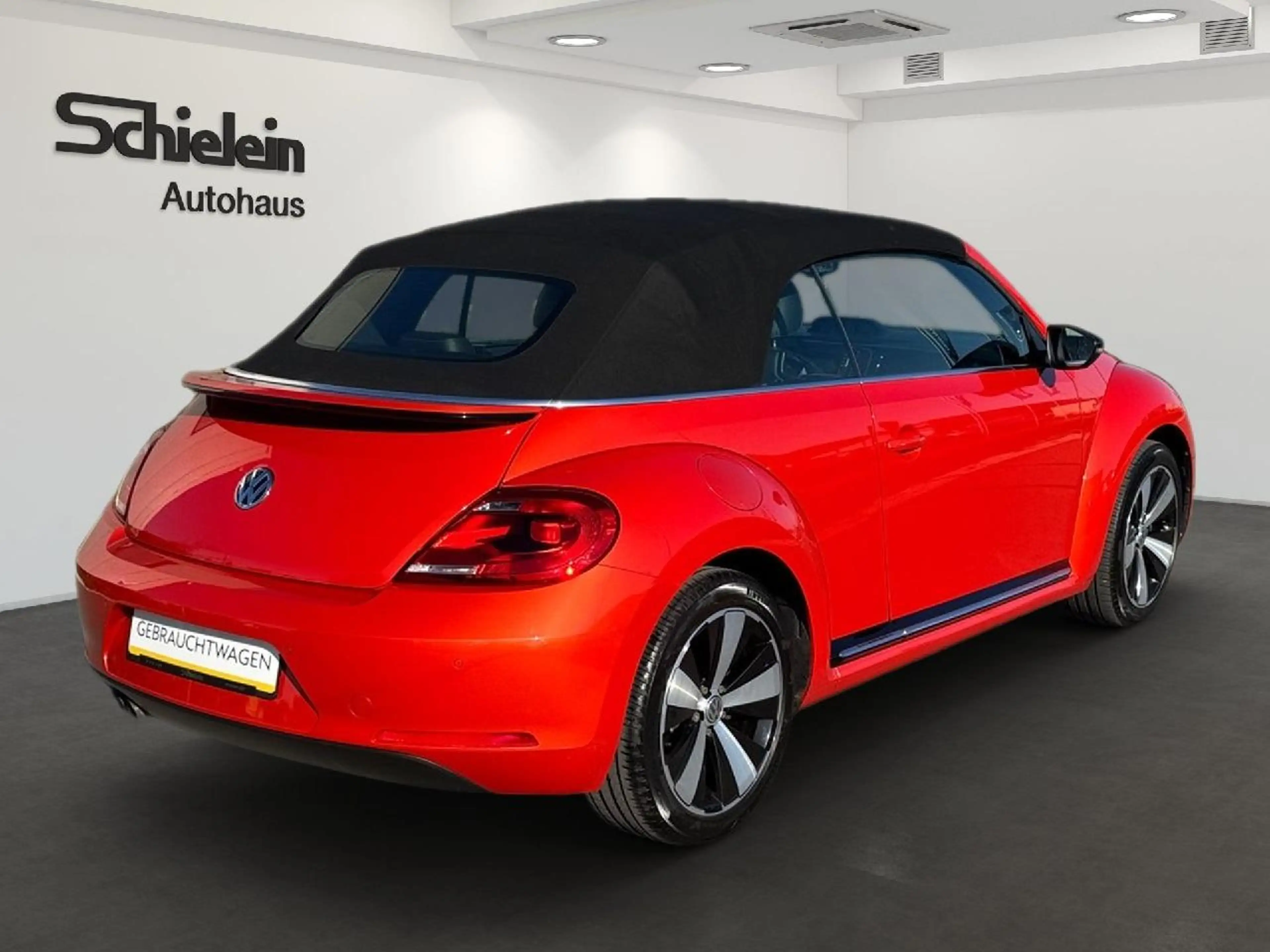 Volkswagen Beetle 1.4 TSI 150PS Exclusive Sport BMT — photo 3