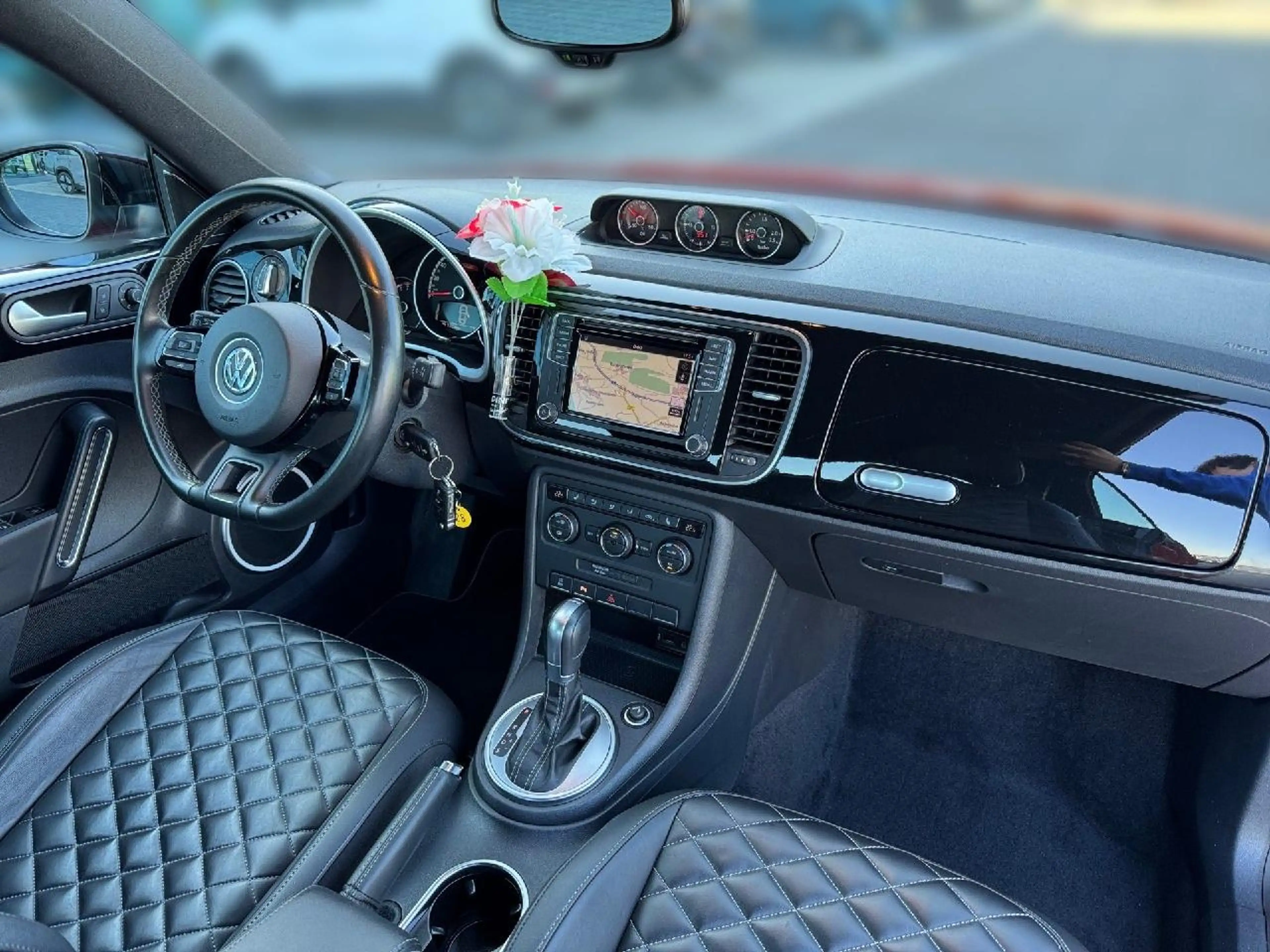 Volkswagen Beetle 1.4 TSI 150PS Exclusive Sport BMT — photo 13