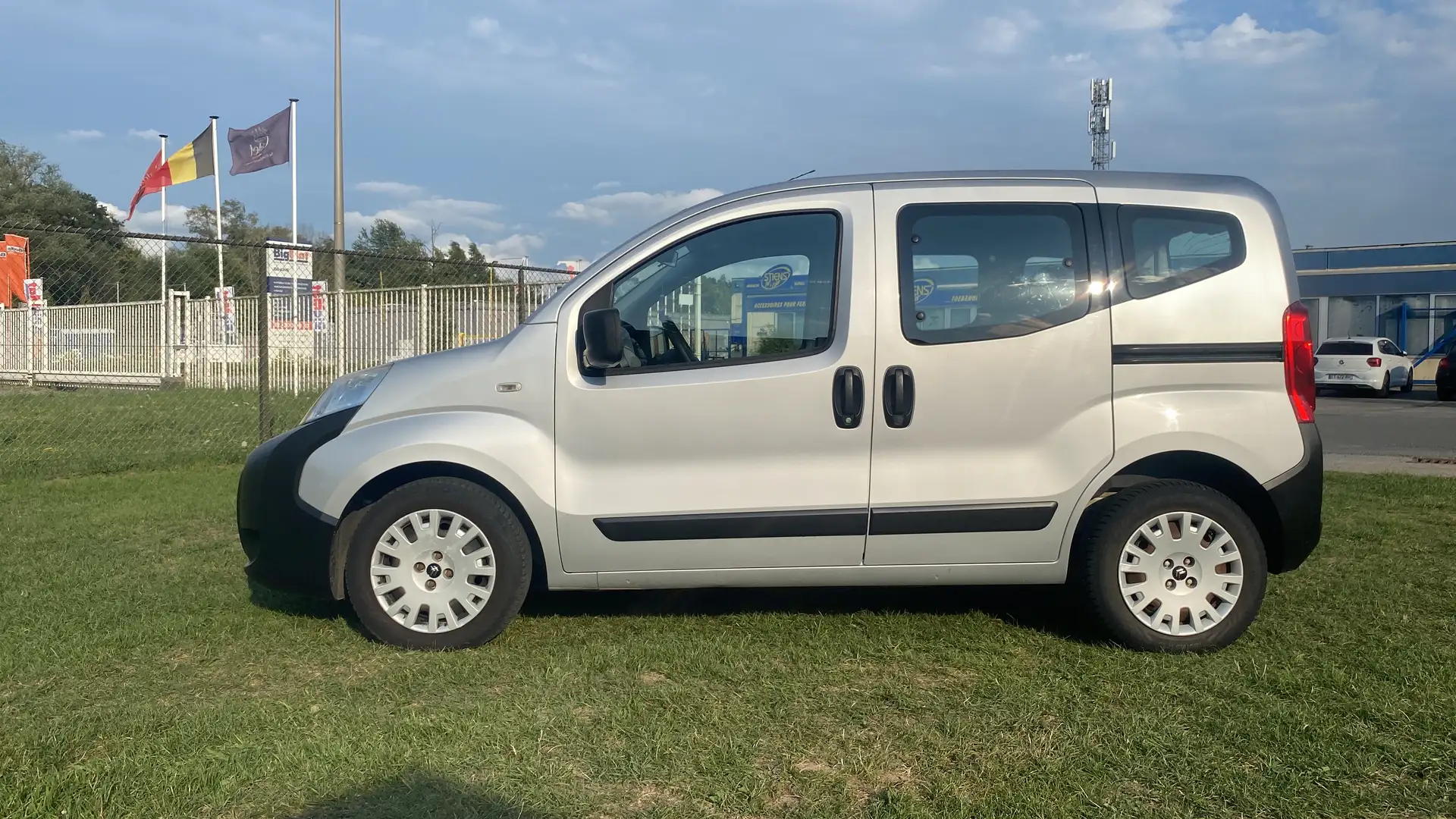 Citroen Nemo ✅ Nemo HDi 75 EGS Multispace Argintiu - 2