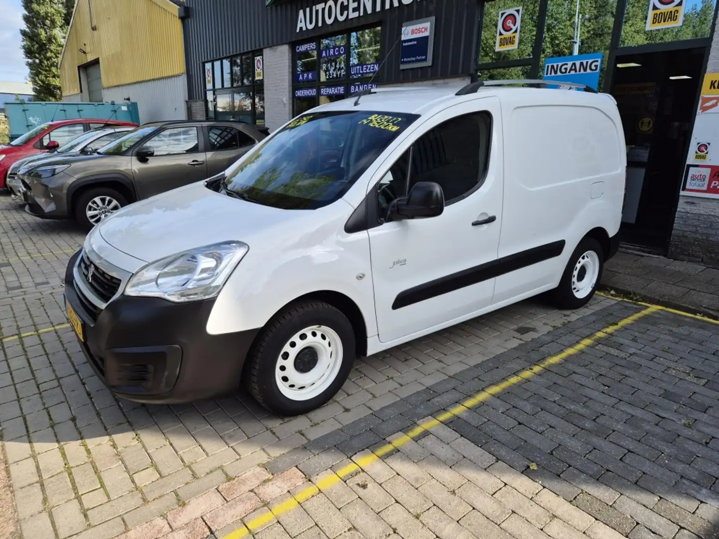 Peugeot Partner 120 1.6 BlueHDi L1XR Fehér - 1
