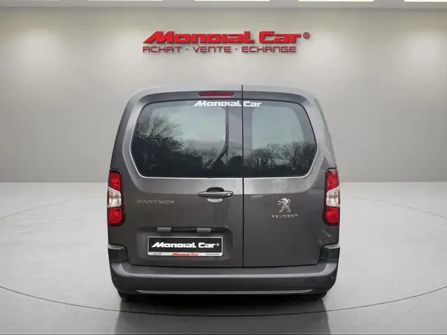 Peugeot Partner view 9