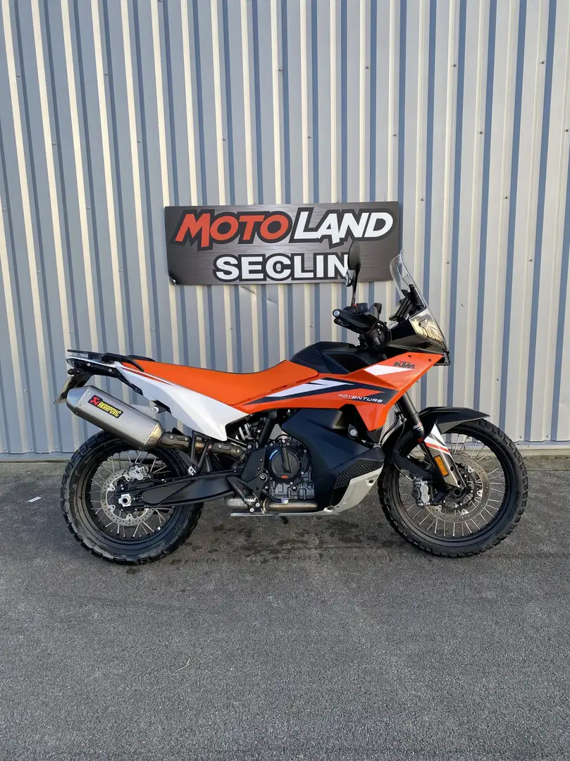 KTM 890 Adventure - 1