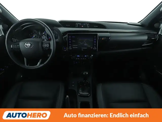 Toyota Hilux view 12