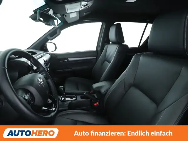 Toyota Hilux view 10