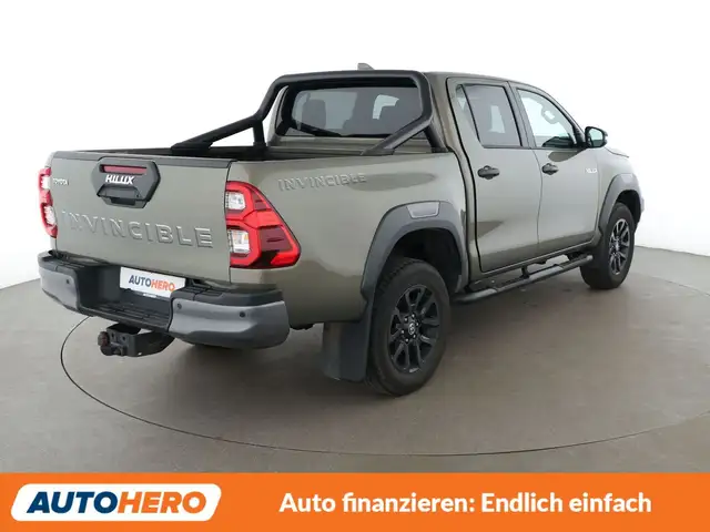 Toyota Hilux view 6