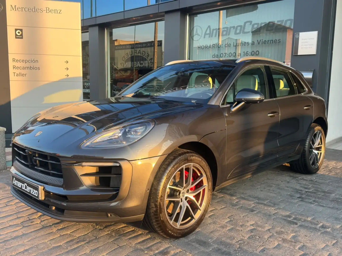 Porsche Macan S Aut. Gris - 1
