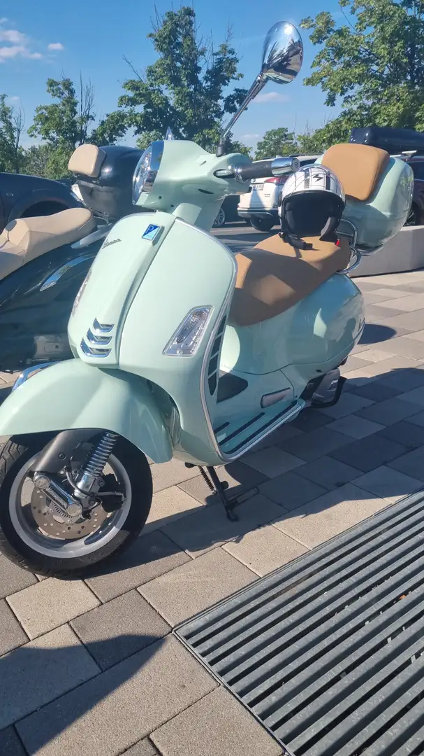 Vespa GTS 125 Bleu - 2