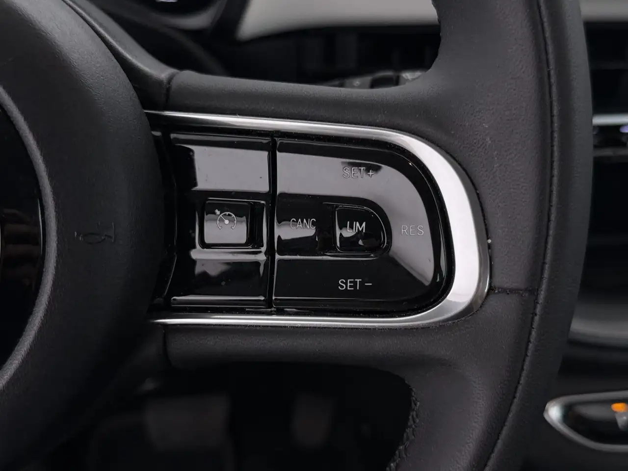 Fiat 500 E 24kWh Aut TEMPOMAT KLIMA PDC, миниатюра 20