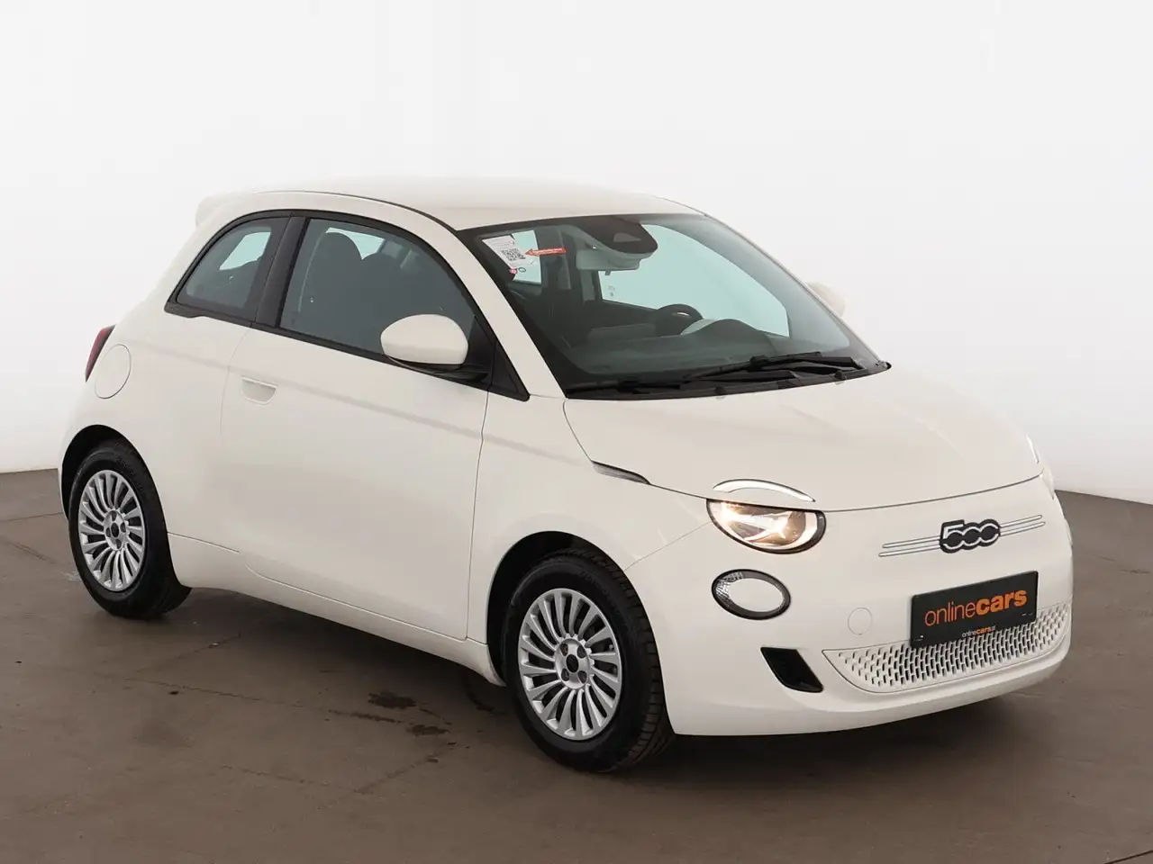 Fiat 500 E 24kWh Aut TEMPOMAT KLIMA PDC, миниатюра 4