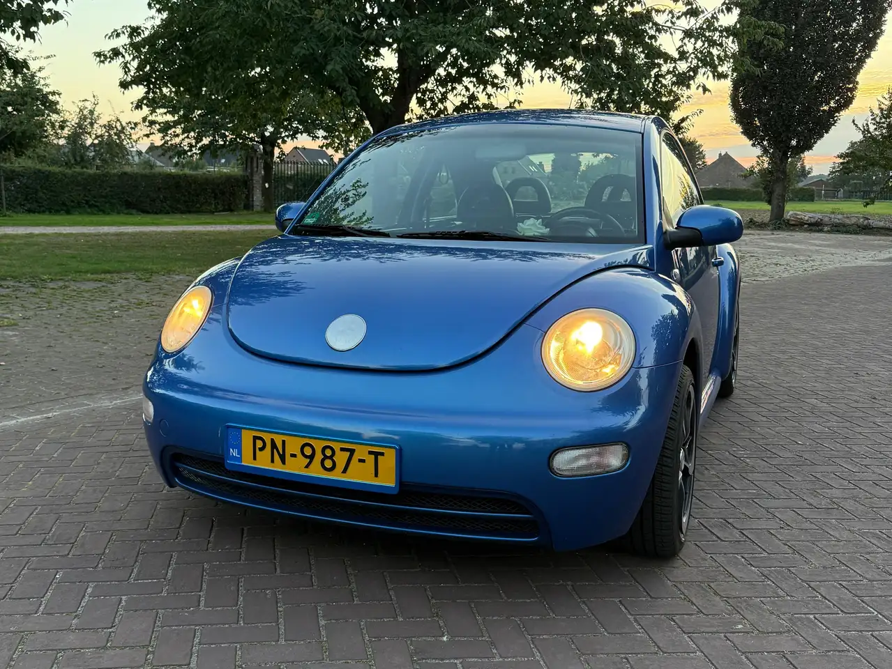 Volkswagen New Beetle 2.0 Highline, foto 3