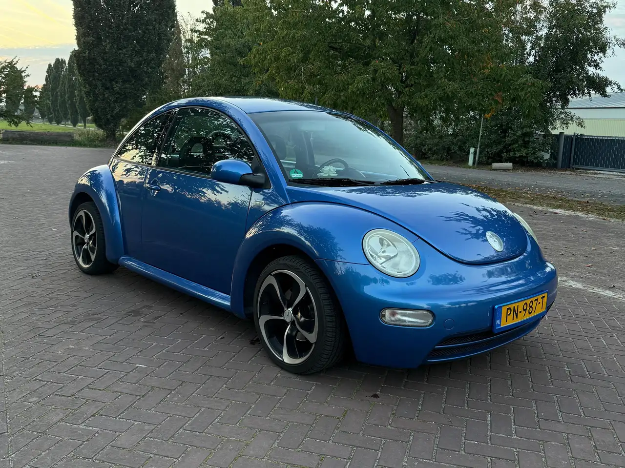 Volkswagen New Beetle 2.0 Highline, foto 4