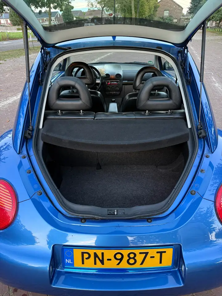 Volkswagen New Beetle 2.0 Highline, foto 8