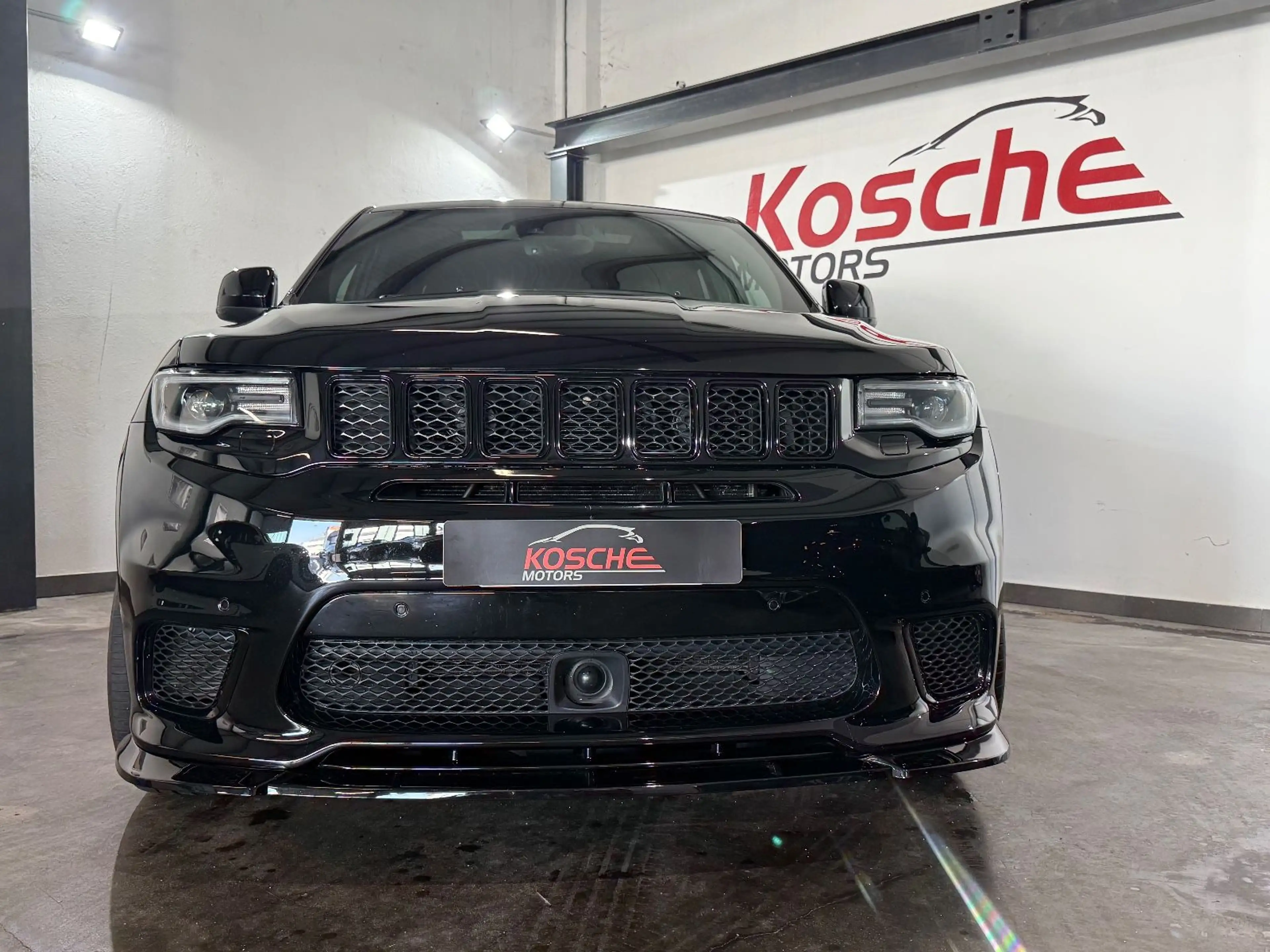 Jeep Grand Cherokee 6.2 V8 Trackhawk Grail 22 Zoll — photo 4