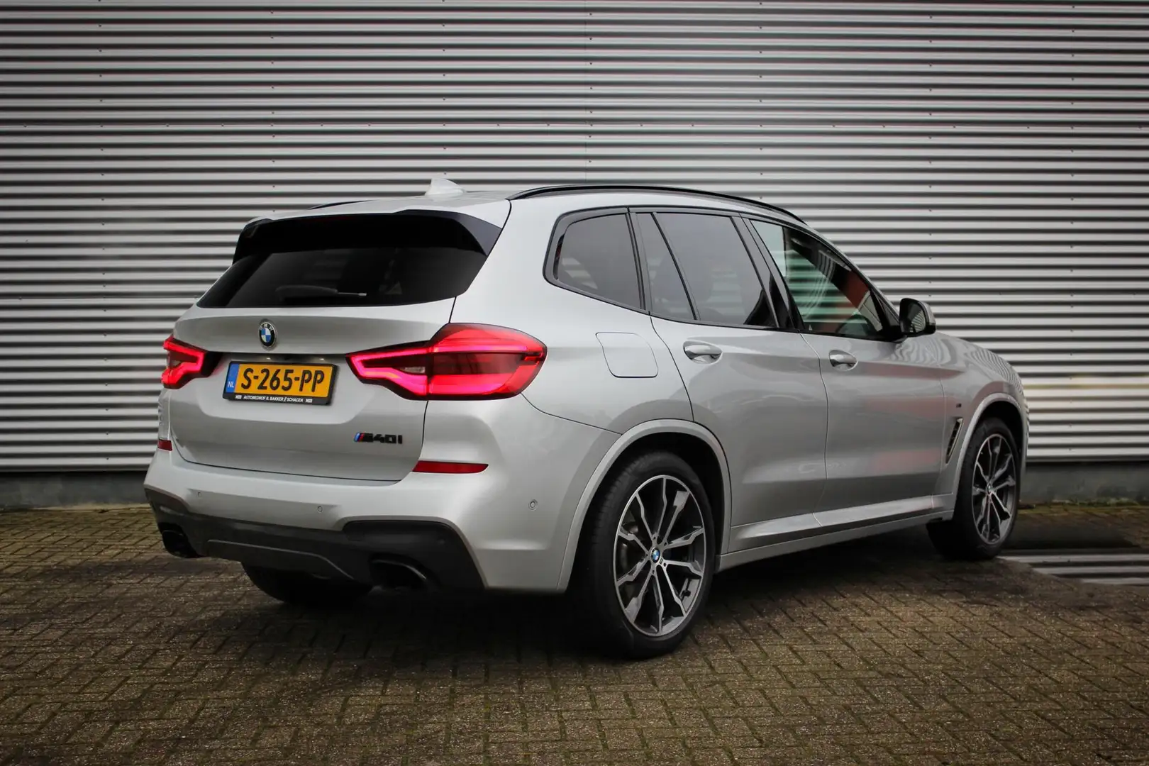 BMW X3 M40i xDrive High Executive // Pano | Harman Kardon Gris - 2