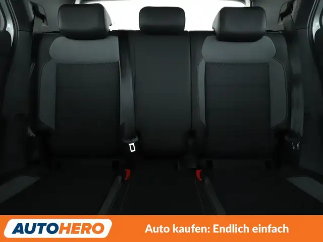 Volkswagen T-Cross view 15