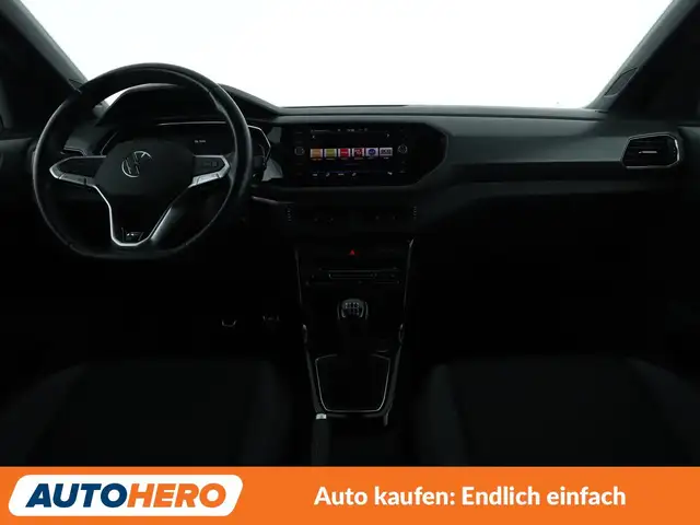 Volkswagen T-Cross view 12