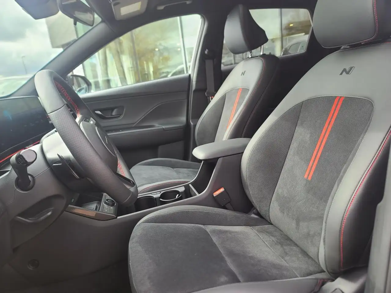 Hyundai KONA снимка Hyundai KONA