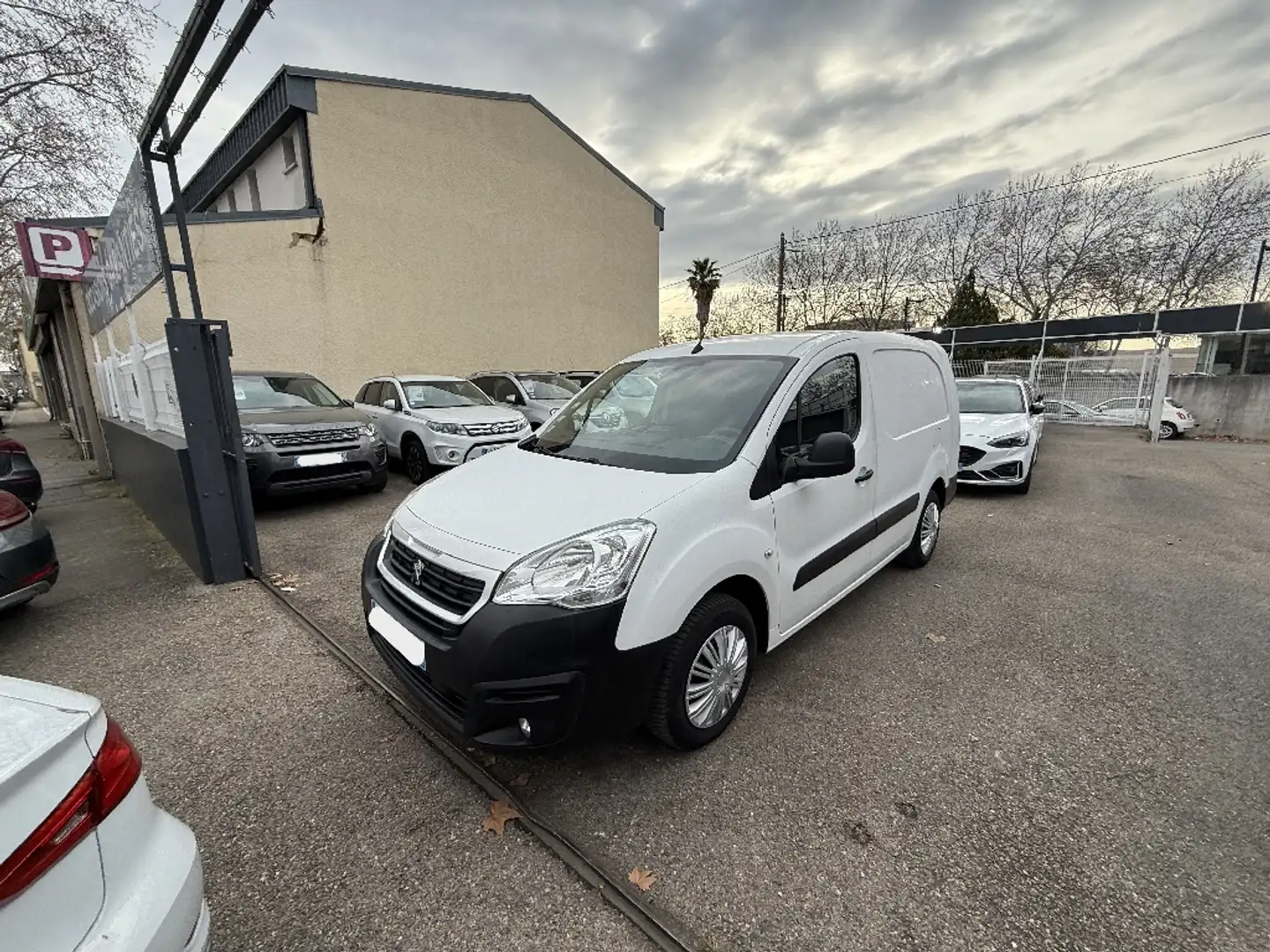 Peugeot Partner LONG 1.6 BLUEHDI 100 PREMIUM PACK - 2