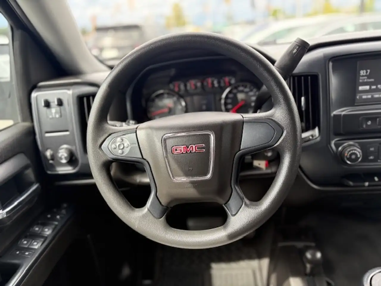 GMC Sierra 1500 снимка GMC Sierra 1500