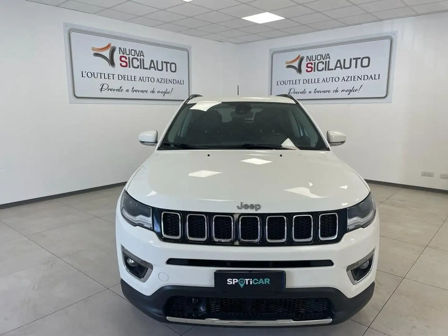 Jeep Compass II 2017 2.0 mjt Limited 4wd 140cv auto my19 Bianco - 1