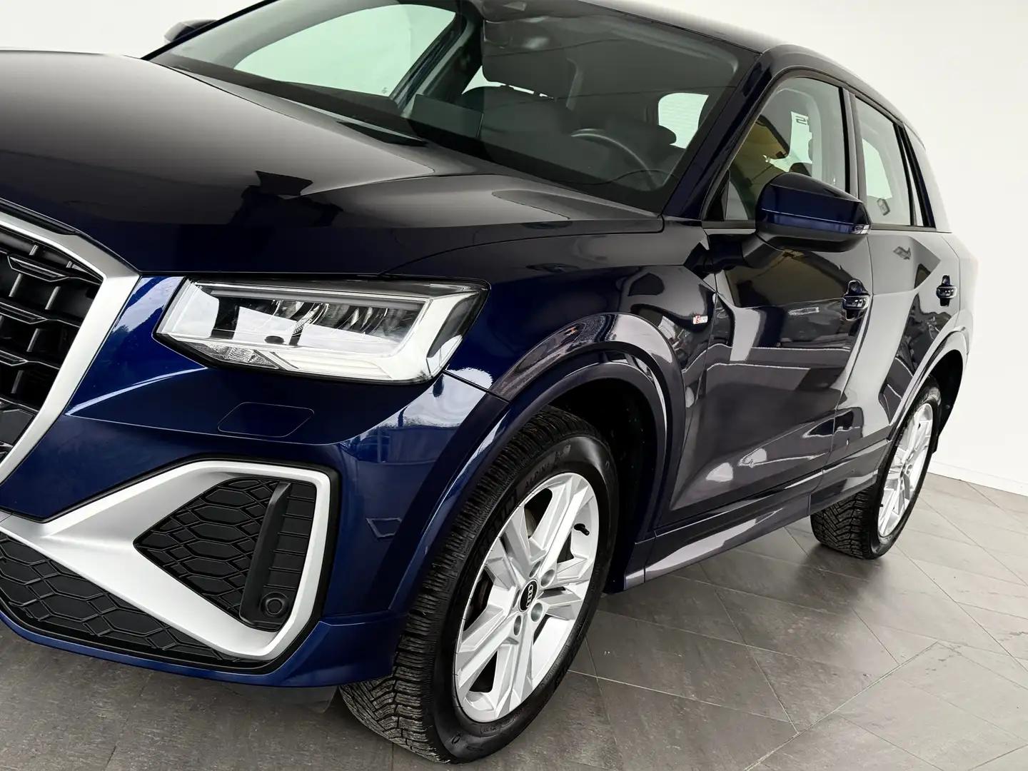 Audi Q2 1.5TFSI S-LINE-1ERPRO-COCKPIT-CUIR-CAMERA-PDC-TVA Blauw - 2