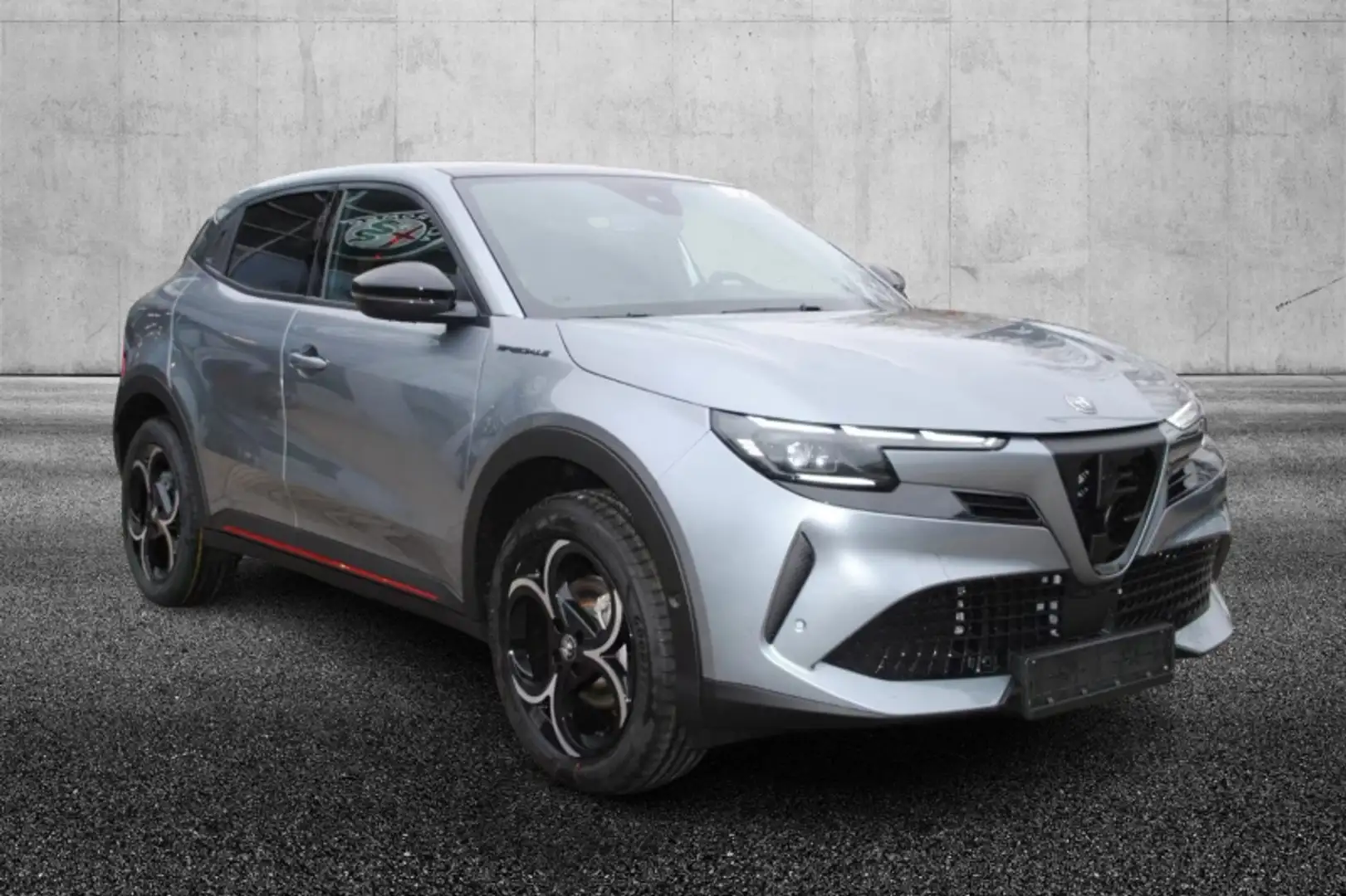 Alfa Romeo Junior 1.2 145 CV Hybrid eDCT6 Speciale Grigio - 2