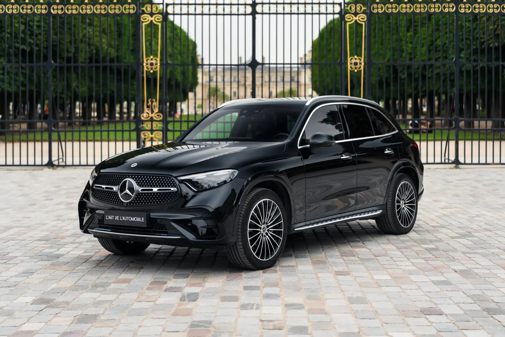 Mercedes-Benz GLC 300 GLC 300e 9G-Tronic 4Matic - 35 000 kms, great spec Noir - 1