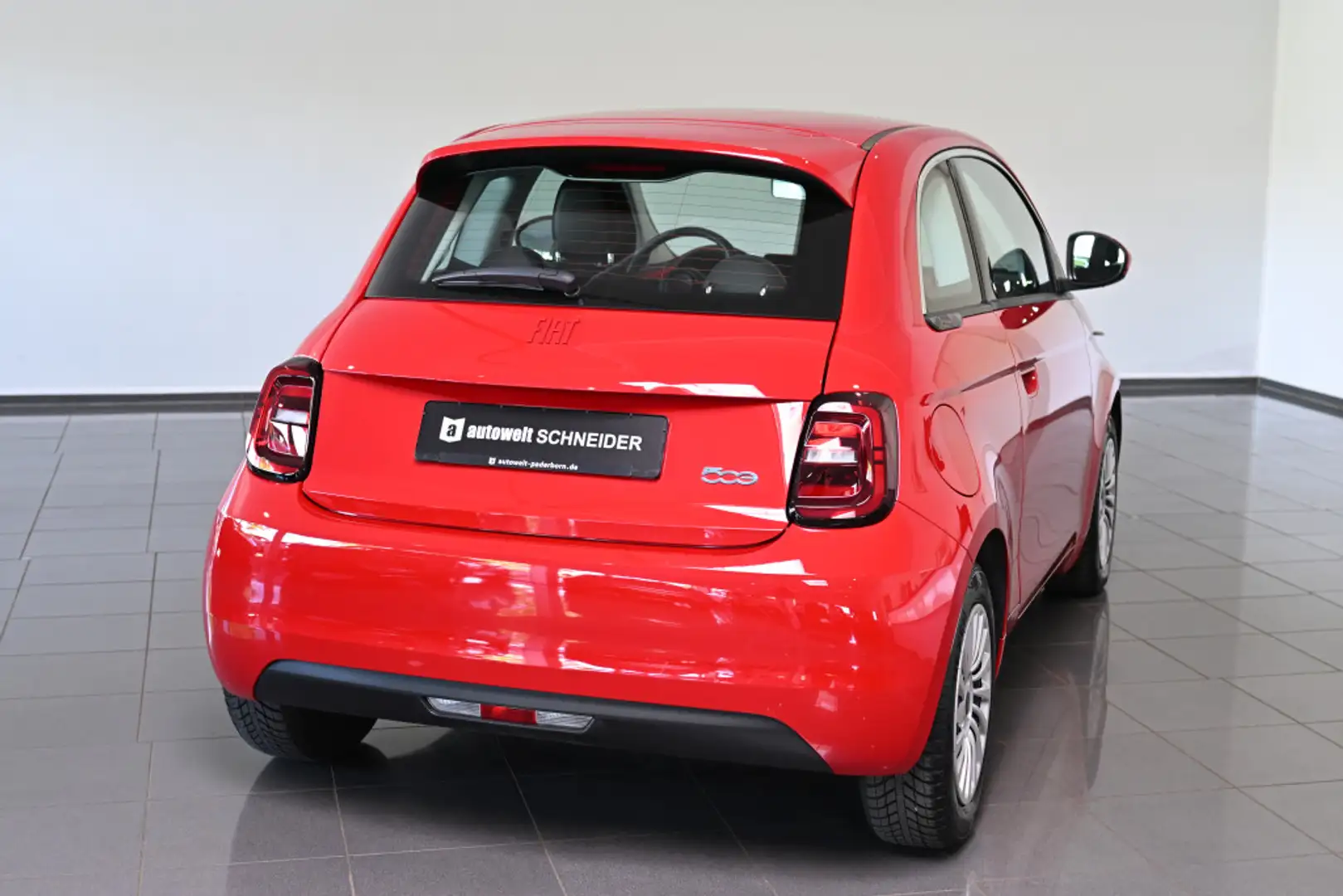 Fiat 500e Sondermodell RED Navi Klimaautomatik Rot - 2