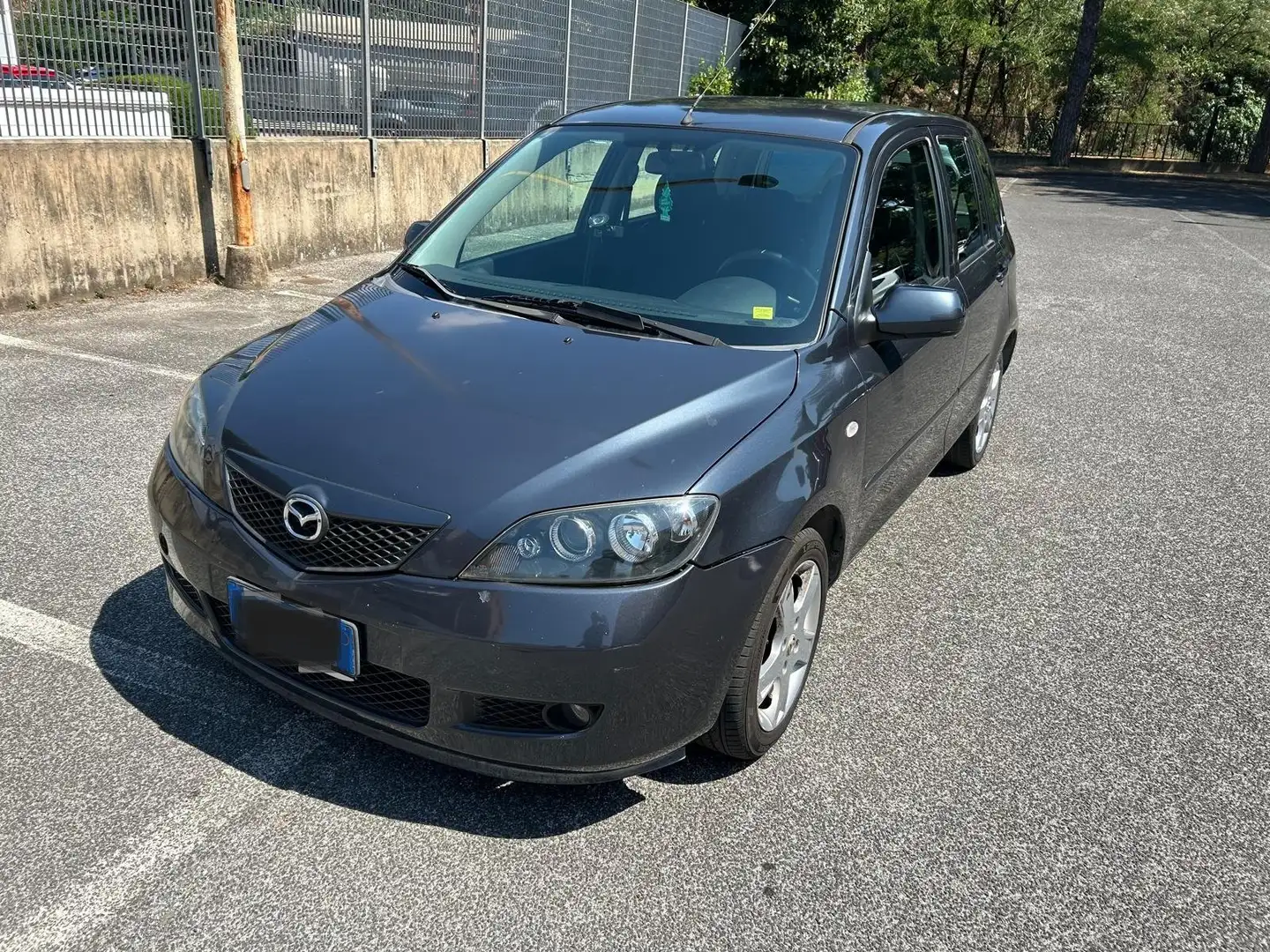 Mazda 2 2 I 2005 1.4d SonyEricsson Grigio - 1