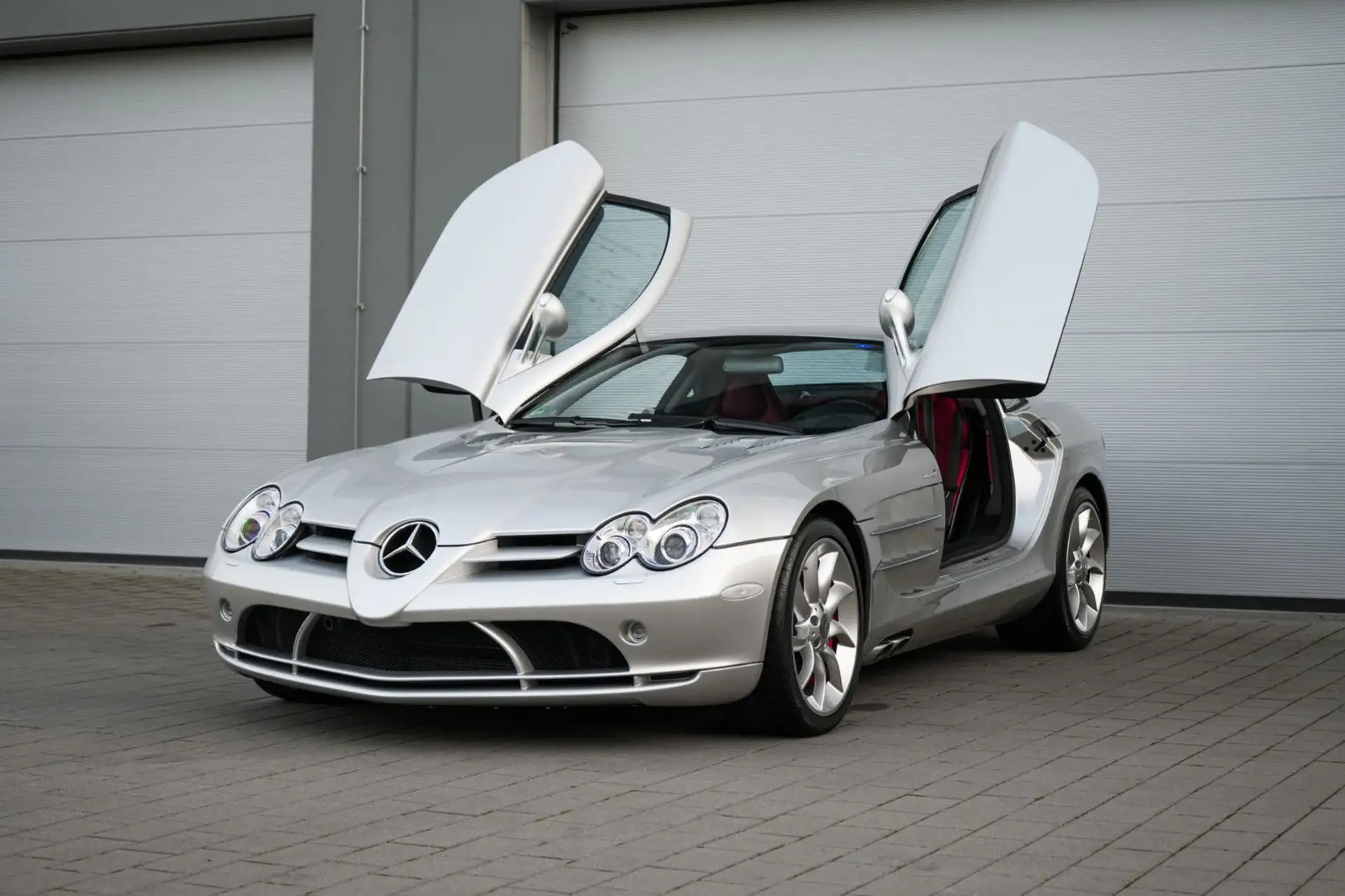 벤츠 SLR McLaren 5.5 2006 은색 사진 3