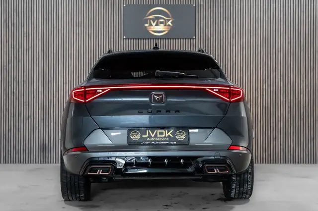 Cupra Formentor view 10