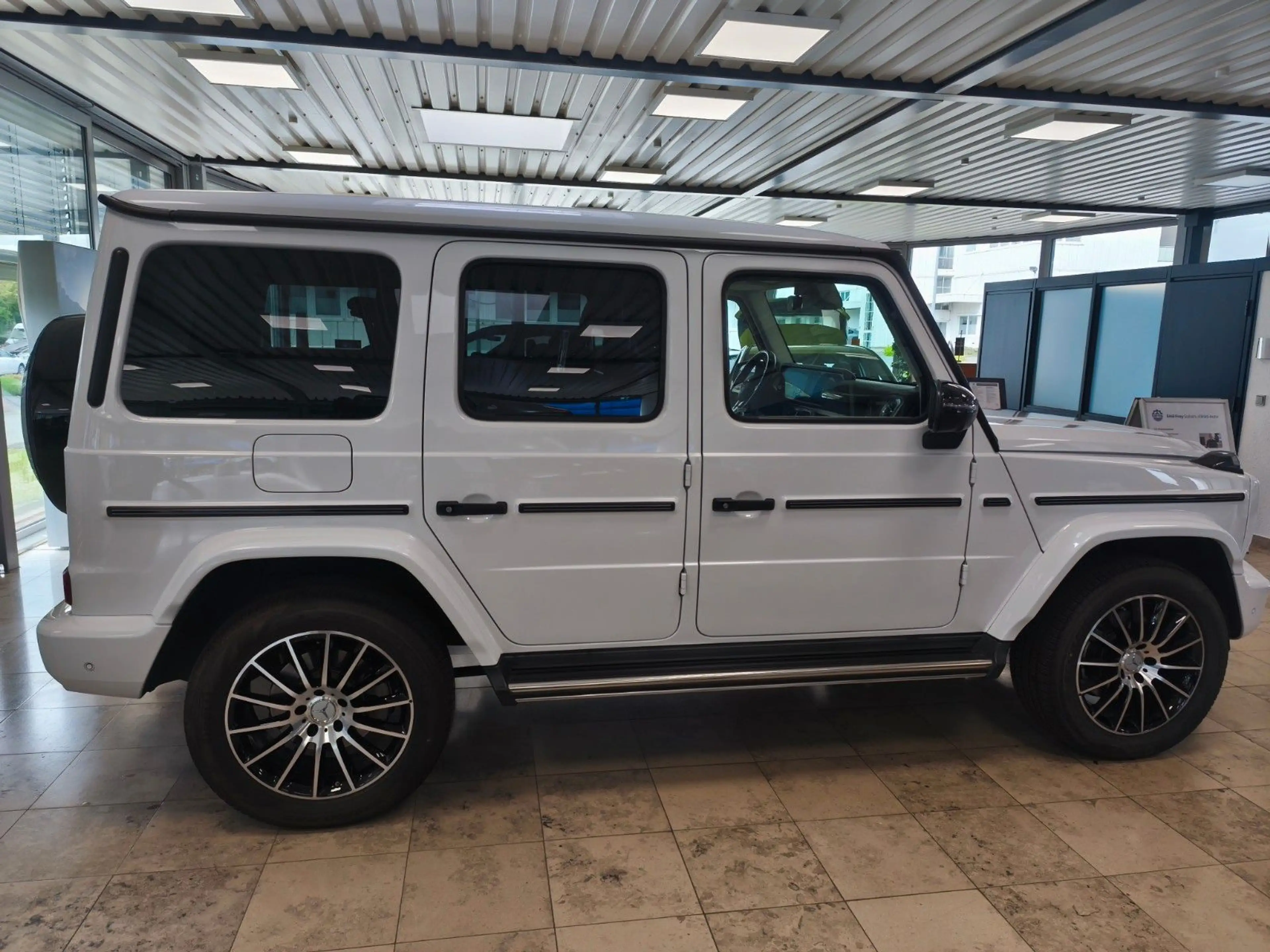 Mercedes-Benz G 400 d AMG Line | Mulimedia | Vollausstattung — photo 6
