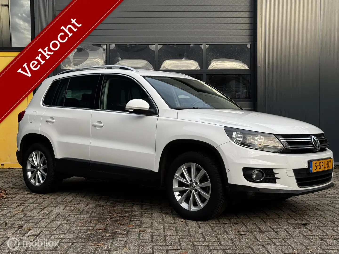 Volkswagen Tiguan 1.4 TSI | Airco | trekhaak | vol ODH | Blanco - 1