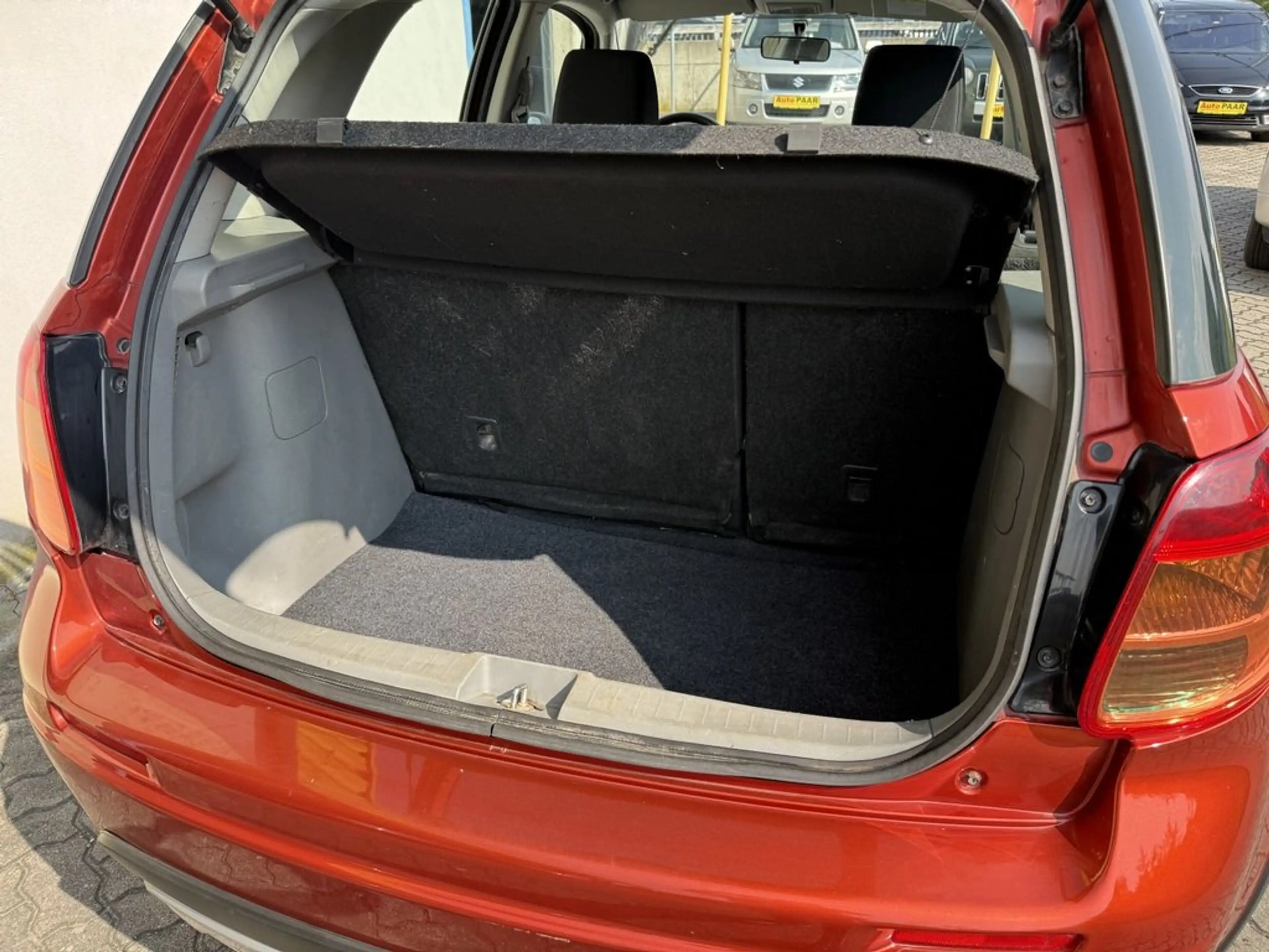 Suzuki SX4 2,0 GL-A DDiS "special" 4WD *** erst 66.000 km !!! — photo 12