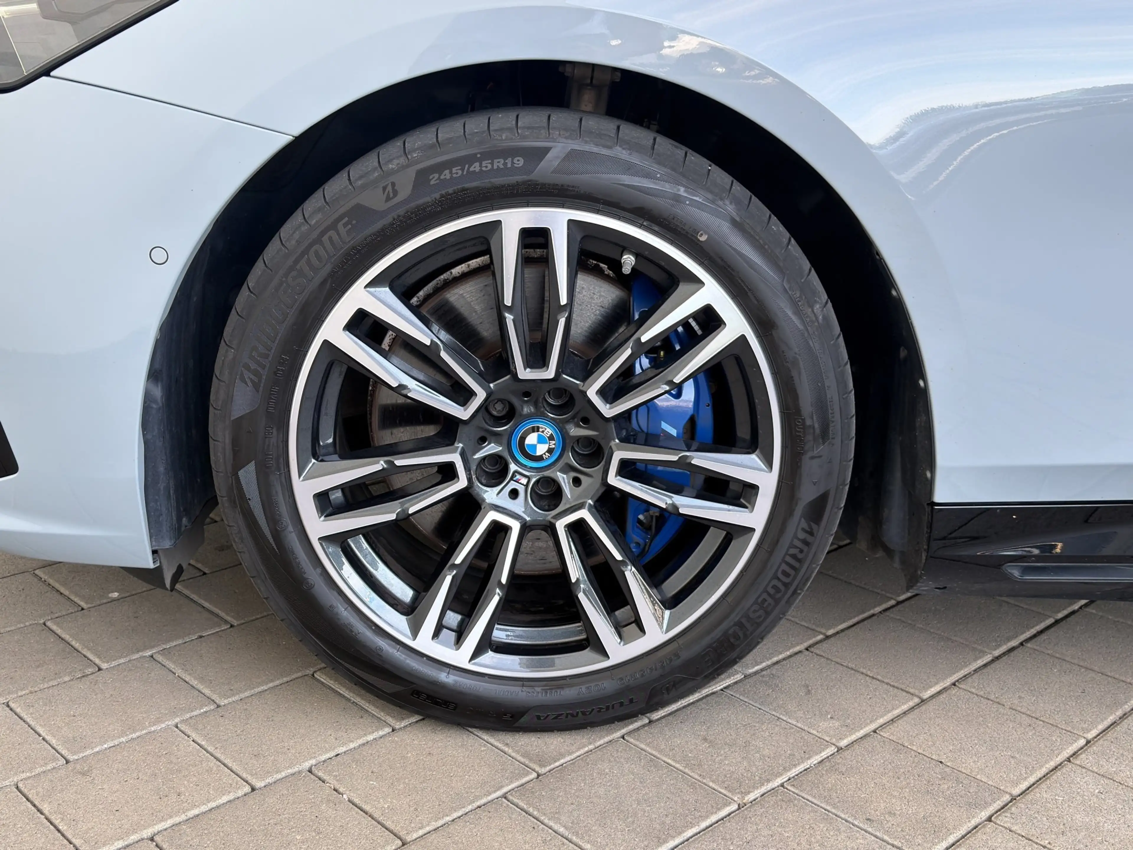 BMW i5 eDrive40 Touring M Sport AHK.SSGL.DAB.H/K.LED — photo 6