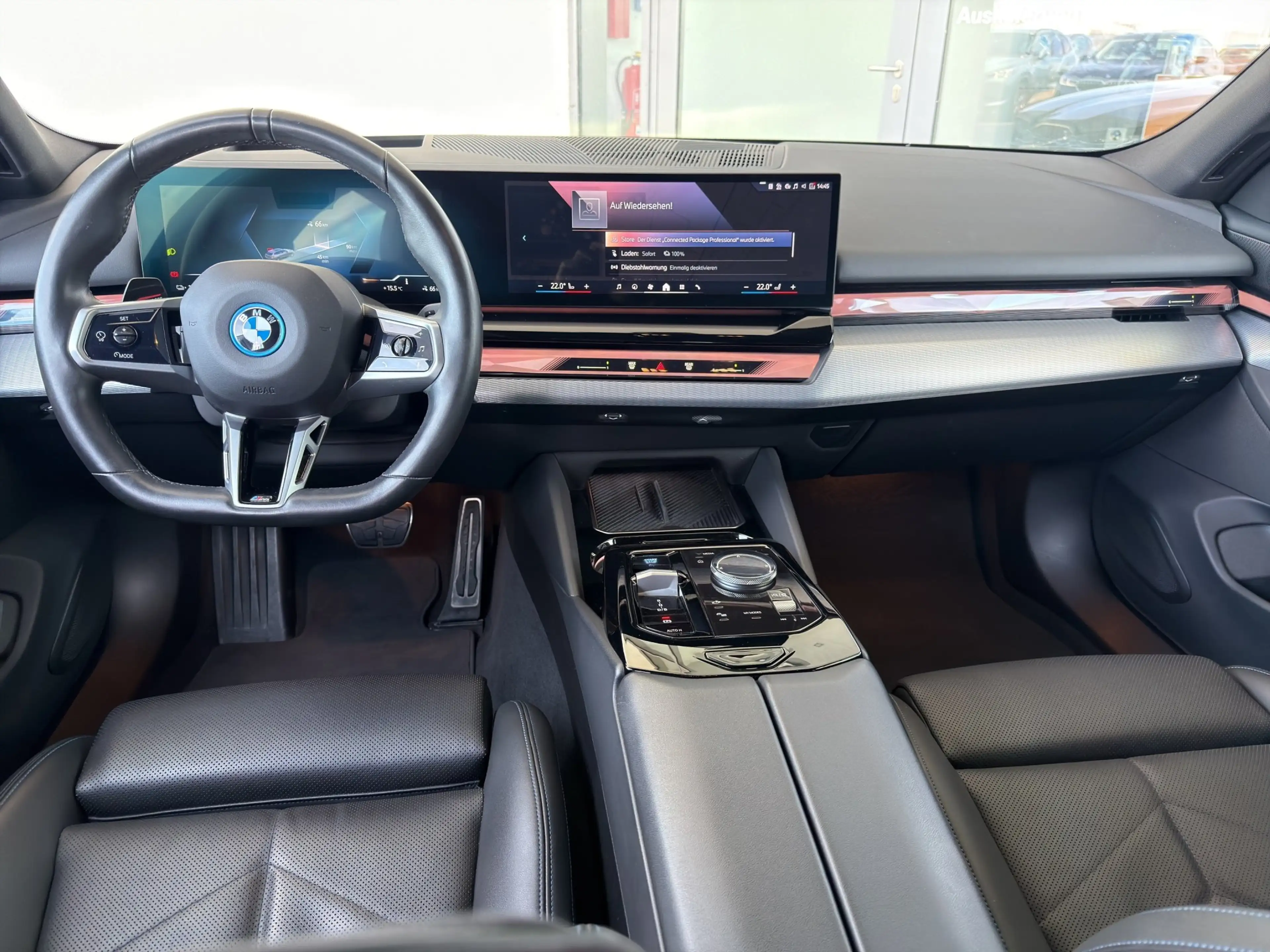 BMW i5 eDrive40 Touring M Sport AHK.SSGL.DAB.H/K.LED — photo 9