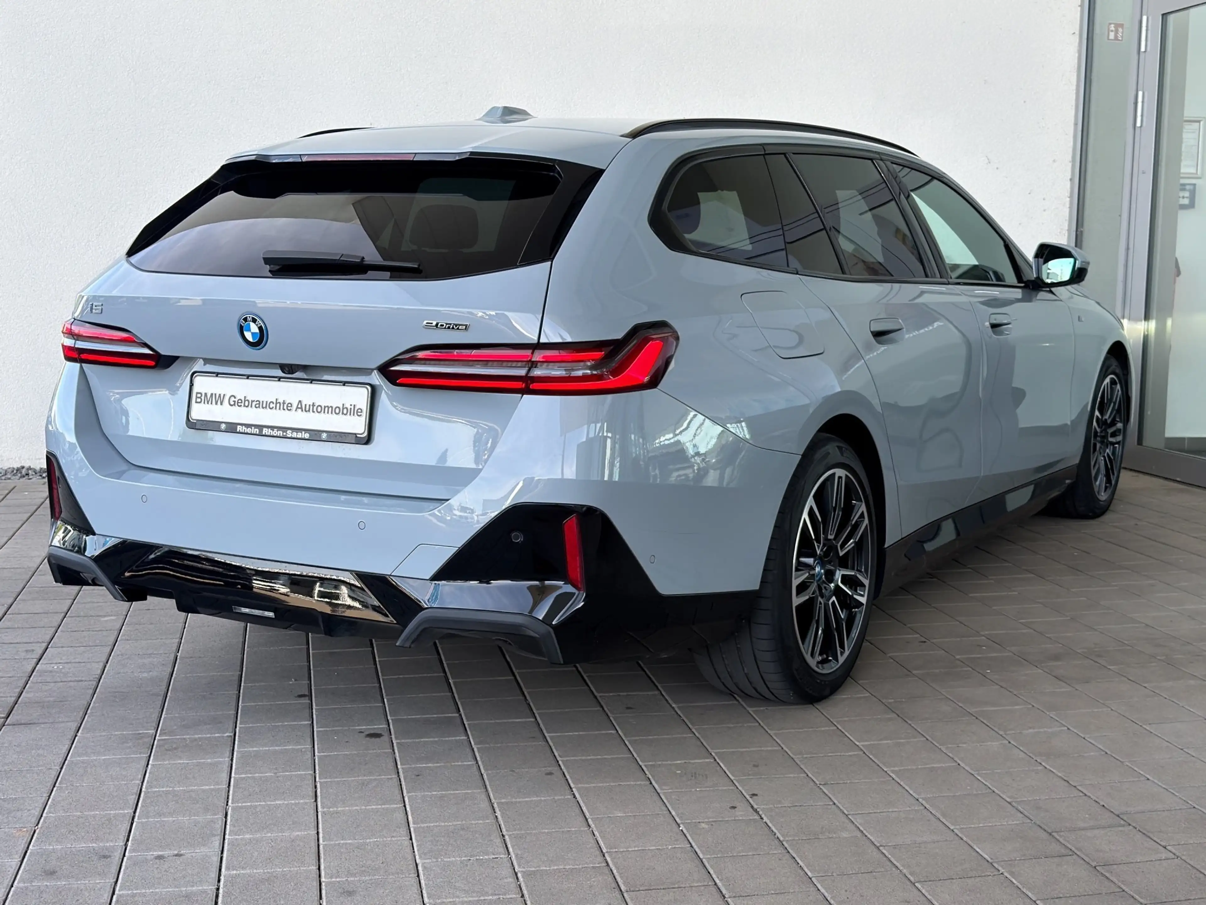 BMW i5 eDrive40 Touring M Sport AHK.SSGL.DAB.H/K.LED — photo 4